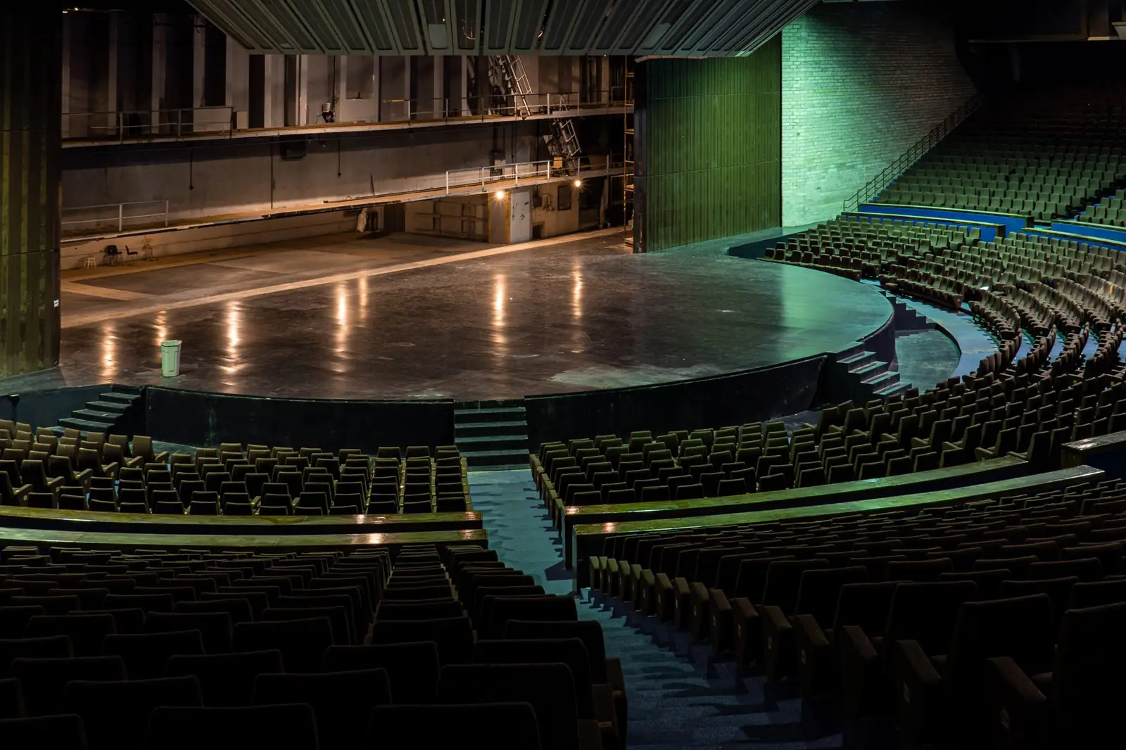 Entertainment venue at Valmeriqueluxehaven